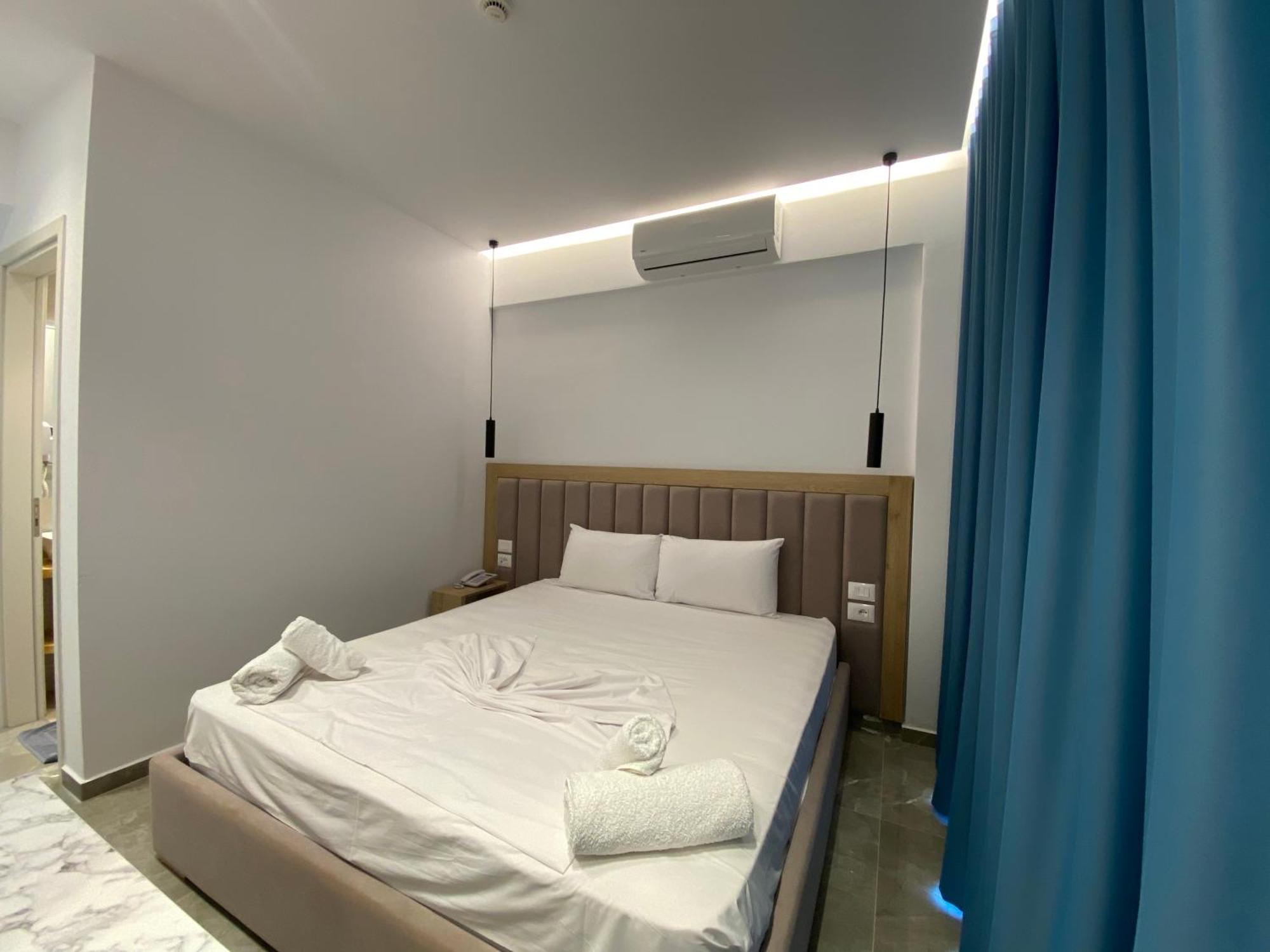 Monel Hotel Ksamil Eksteriør bilde