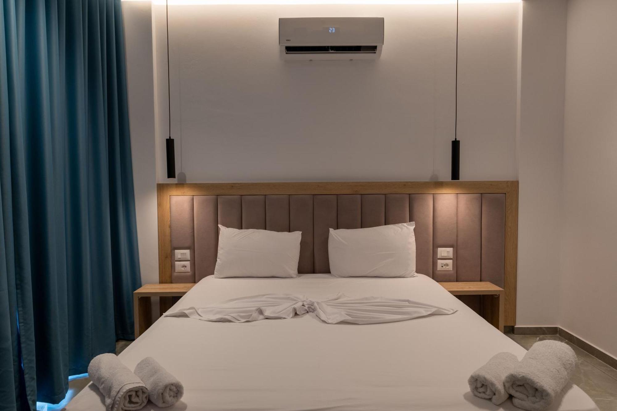 Monel Hotel Ksamil Eksteriør bilde