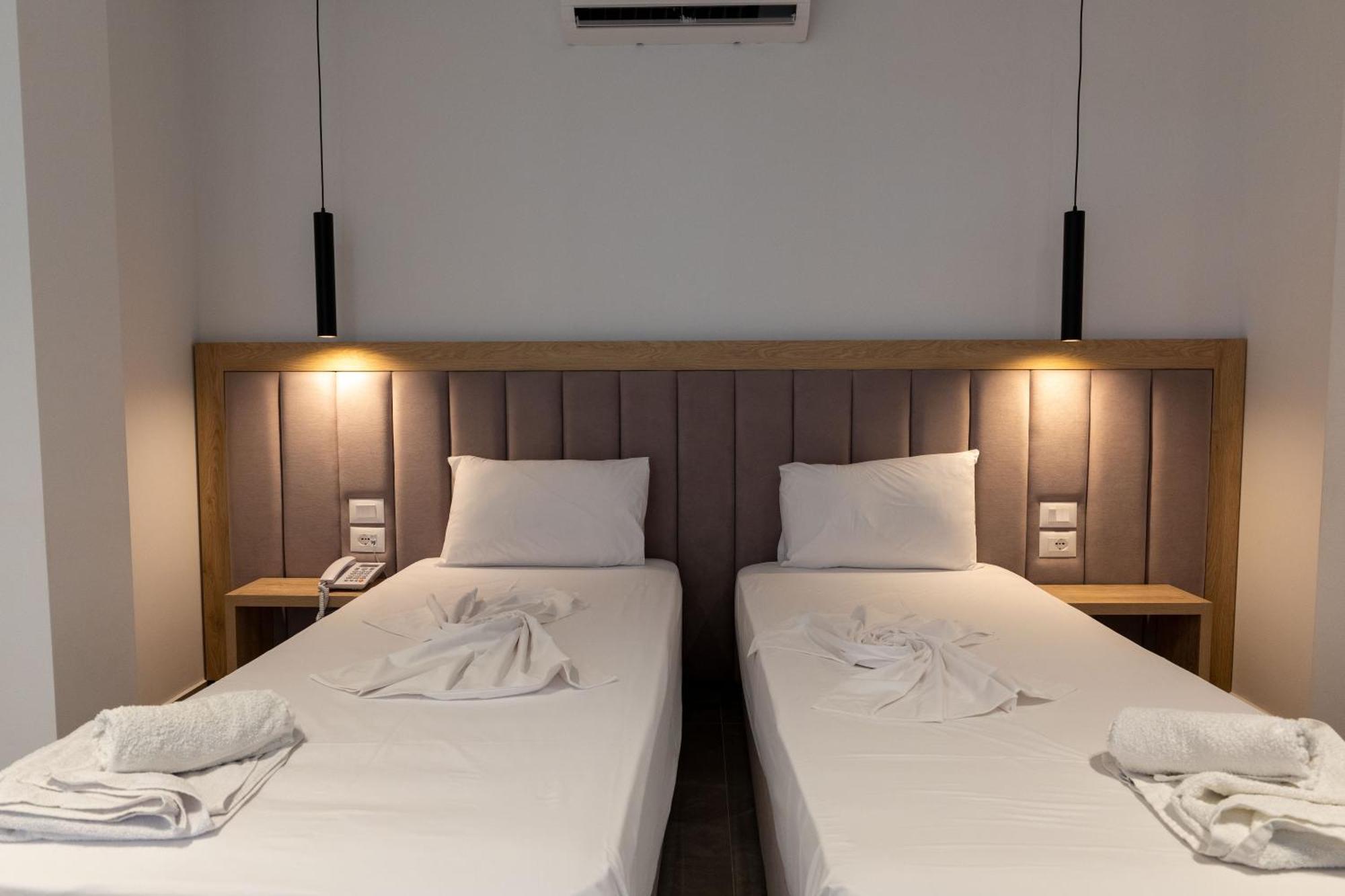 Monel Hotel Ksamil Eksteriør bilde