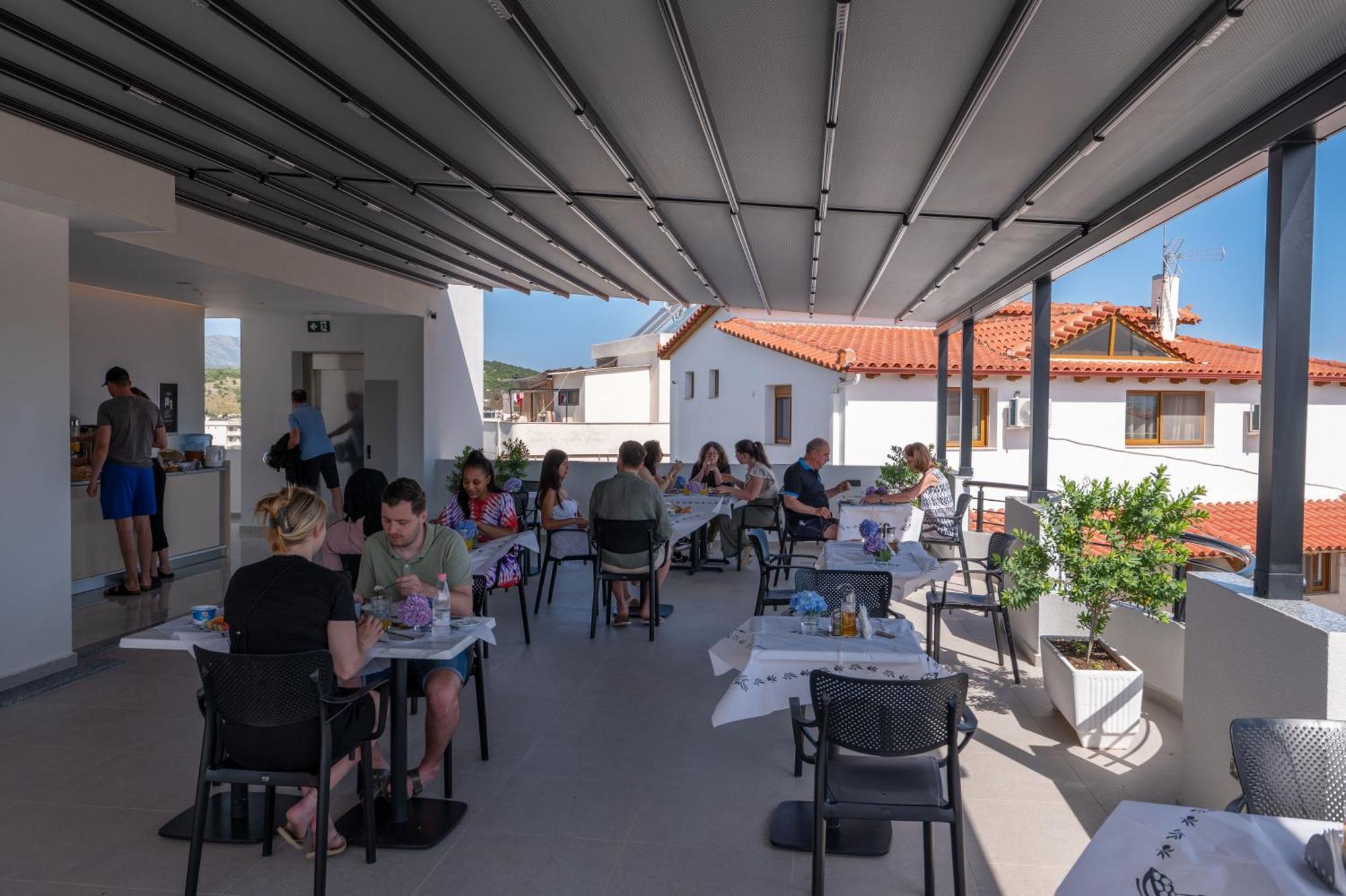 Monel Hotel Ksamil Eksteriør bilde