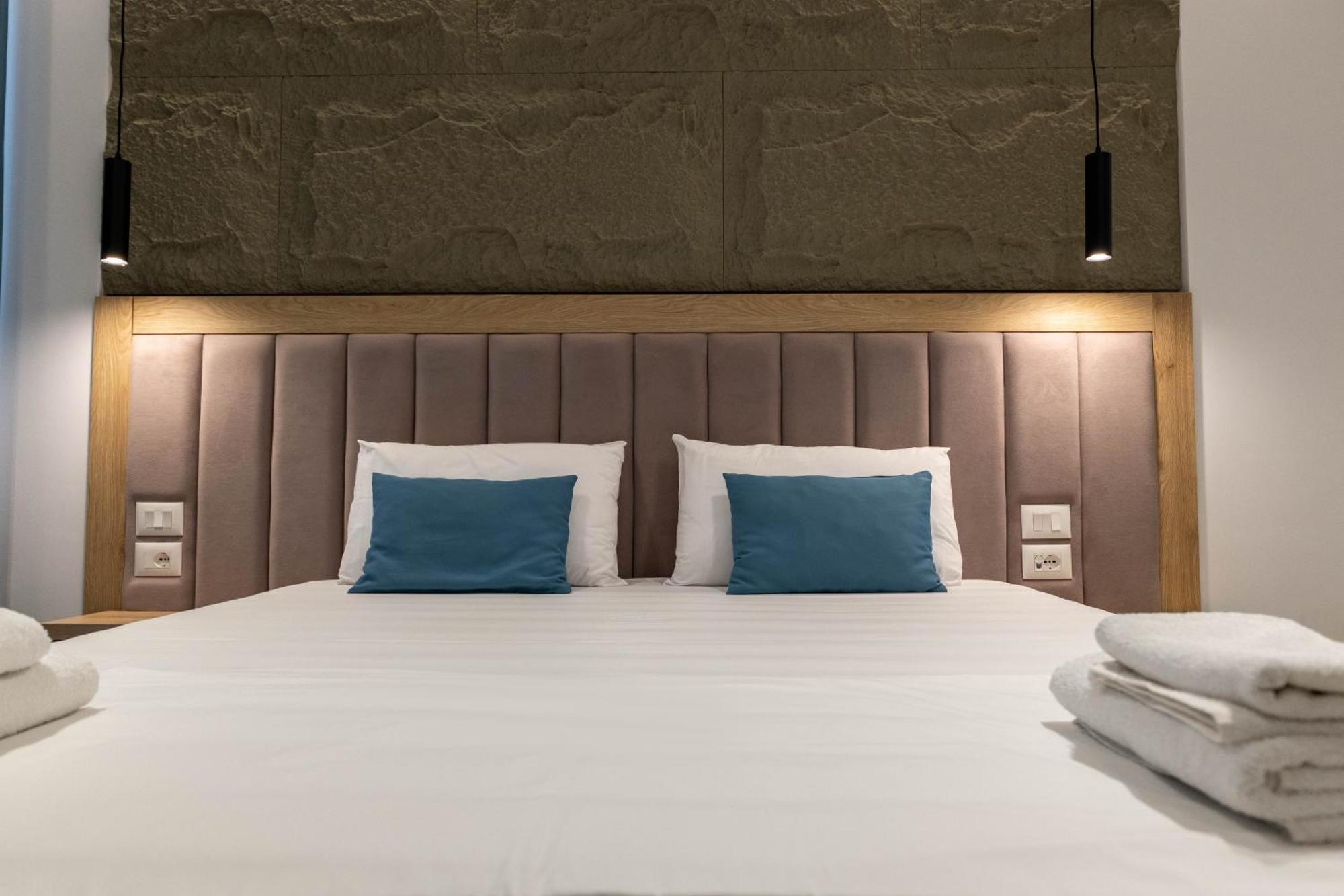 Monel Hotel Ksamil Eksteriør bilde