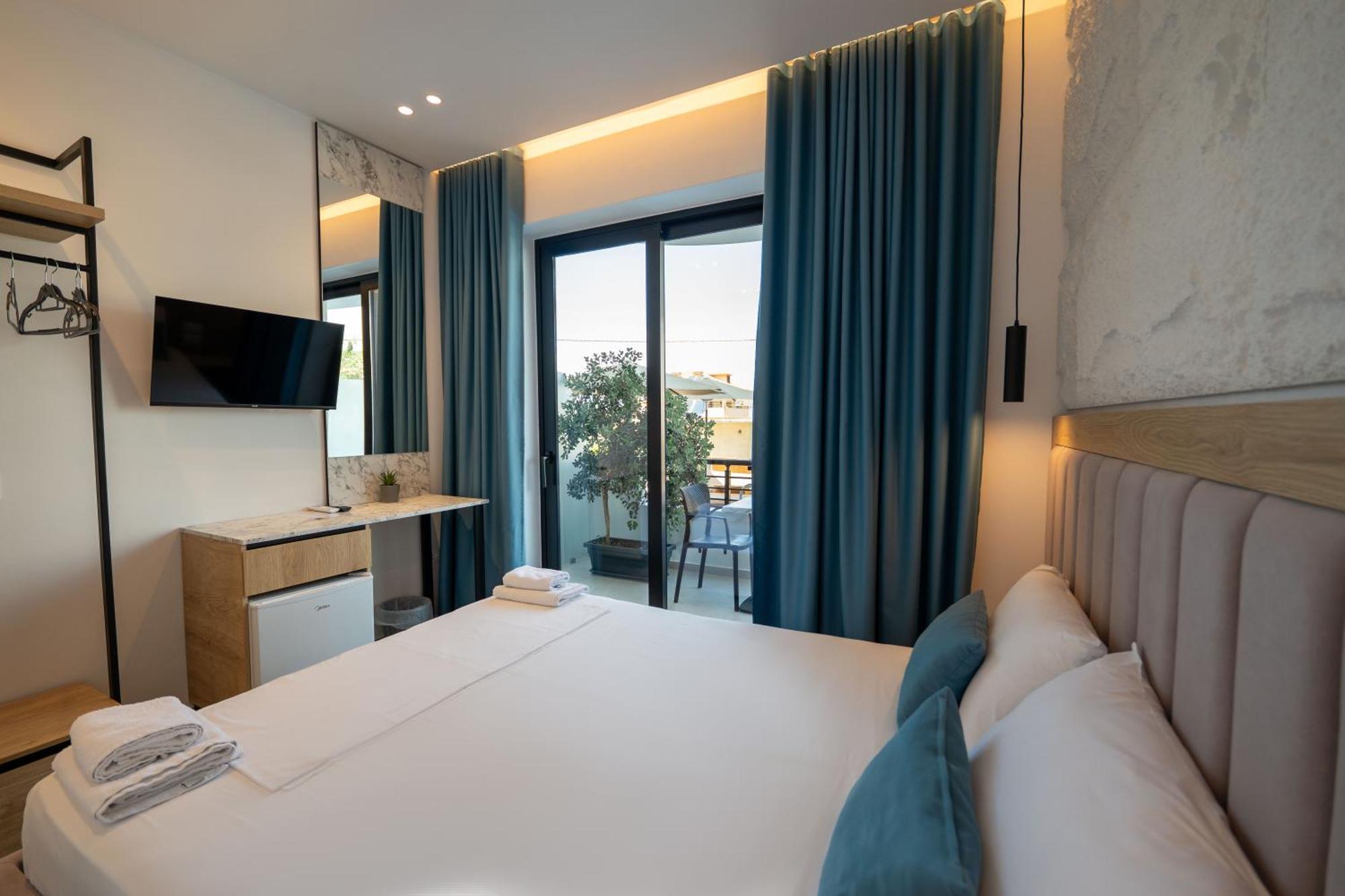 Monel Hotel Ksamil Eksteriør bilde