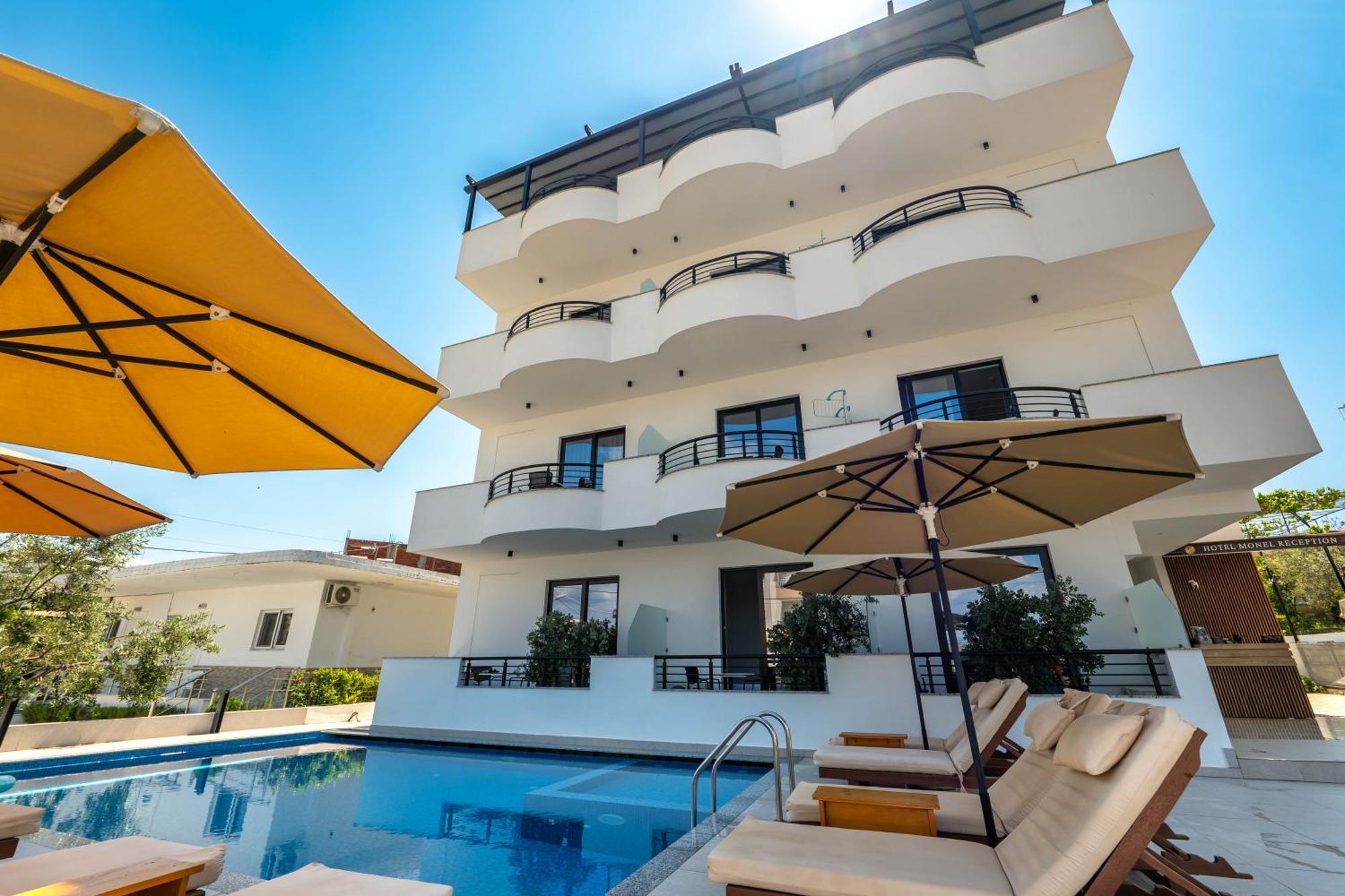 Monel Hotel Ksamil Eksteriør bilde