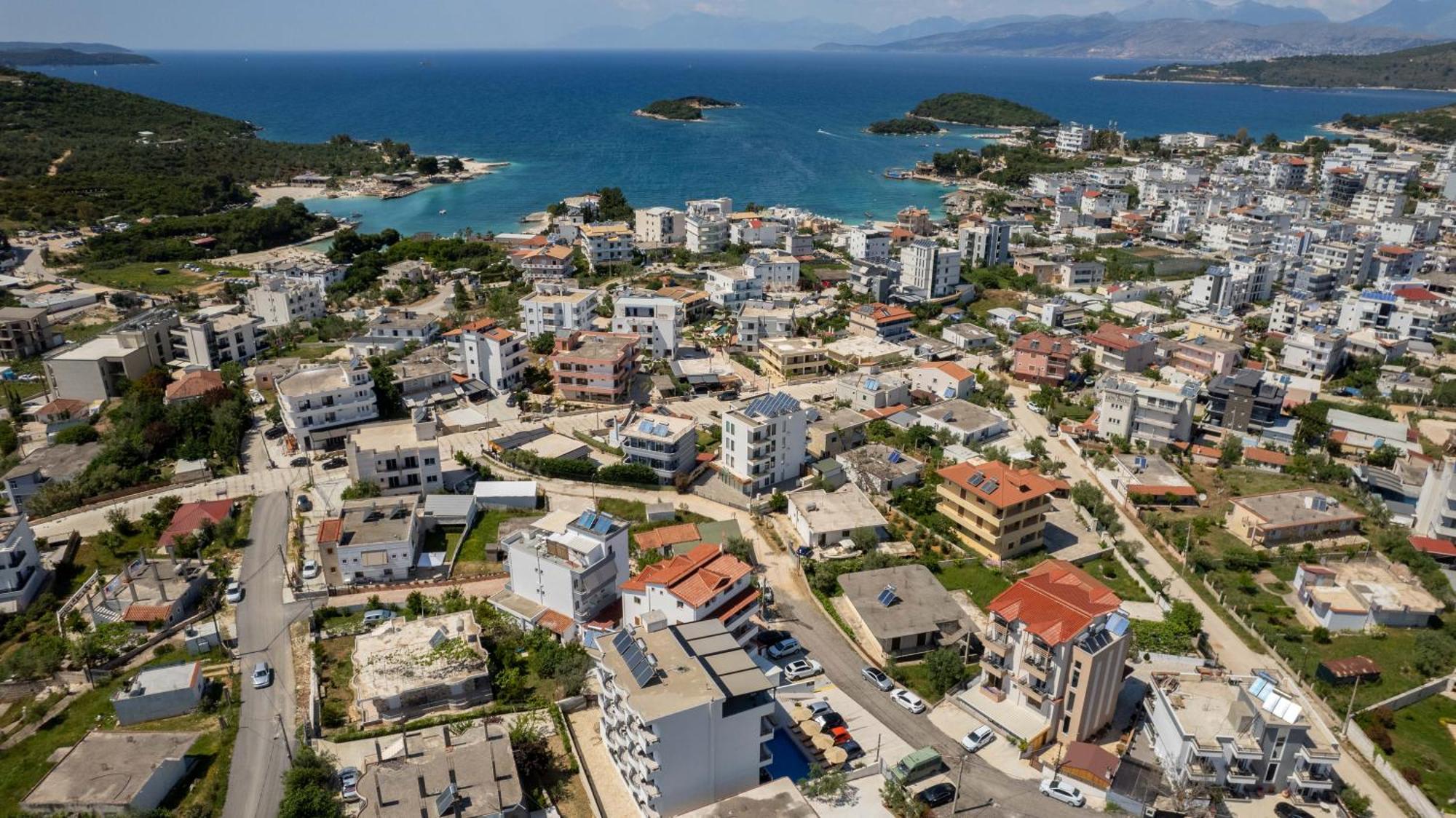 Monel Hotel Ksamil Eksteriør bilde
