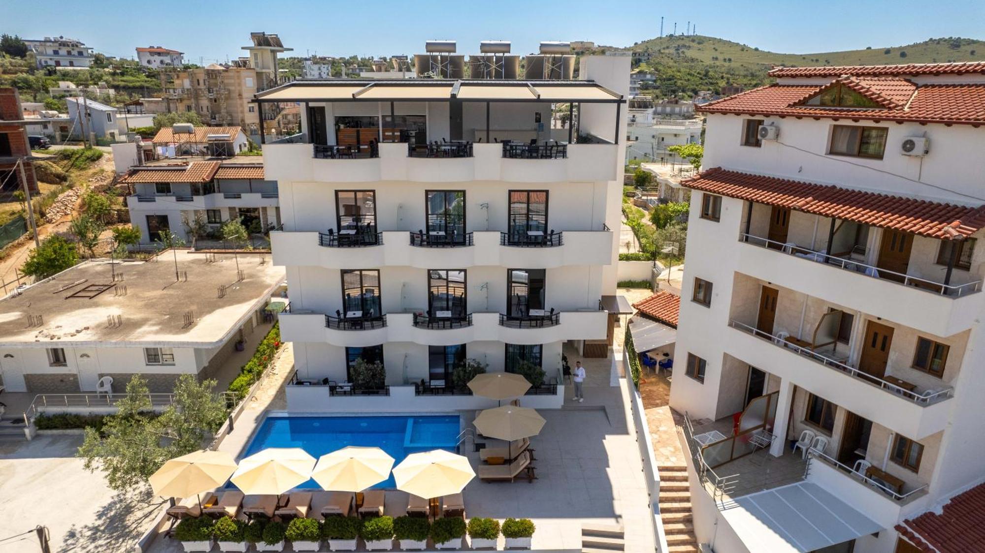 Monel Hotel Ksamil Eksteriør bilde